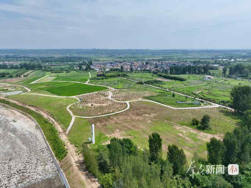 野鸭白鹭重现湿地;秦岭山前修复工程展现生态新貌。 文化旅游