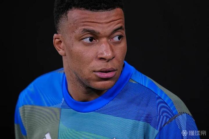  巨星陨落的隐忧：被误诊掩盖的伤痛与职业风险 体育新闻 巨星陨落的隐忧：被误诊掩盖的伤痛与职业风险 体育新闻