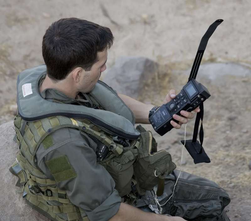  沙漠中的生命信号：CSEL定位技术如何改写战俘营救规则 新闻