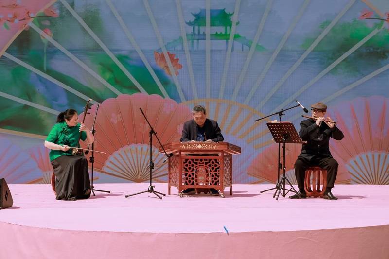 【非遗观察】当千年丝竹邂逅万树樱花:顾村雅集的技术解构与传承启示 文化旅游