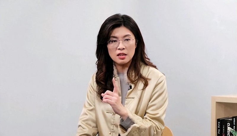  【深度复盘】国共对话重启：郑丽文访陆背后的战略逻辑与政治筹码 新闻