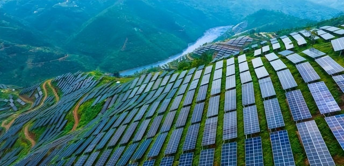  特高压·光伏·储能：解码中国能源独立的硬核技术矩阵 汽车科技