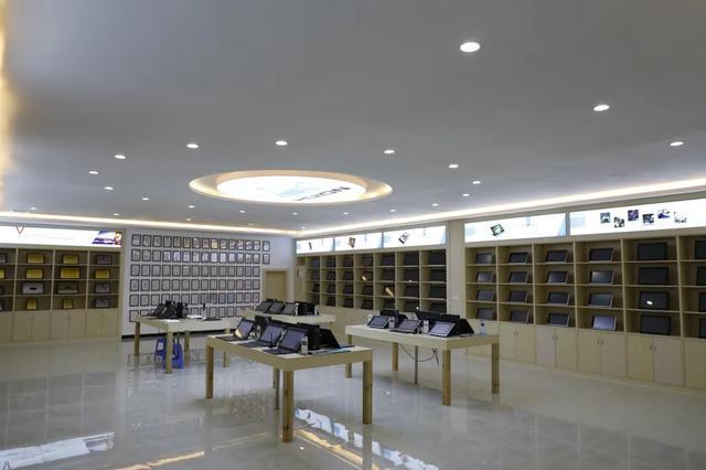  卖掉深圳唯一房子去追梦，那个“疯子”后来怎么样了？ 企业服务