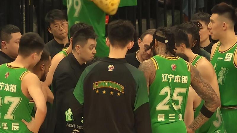 当队魂归来:当所有人都在质疑,辽篮用团队篮球给出了答案 体育新闻 当队魂归来:当所有人都在质疑,辽篮用团队篮球给出了答案 体育新闻
