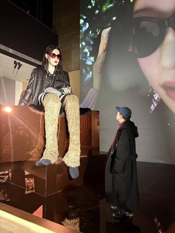 《深梦》背后的技术哲学:叶锦添如何用AI重构“存在”的边界 新闻 《深梦》背后的技术哲学:叶锦添如何用AI重构“存在”的边界 新闻 《深梦》背后的技术哲学:叶锦添如何用AI重构“存在”的边界 新闻 《深梦》背后的技术哲学:叶锦添如何用AI重构“存在”的边界 新闻